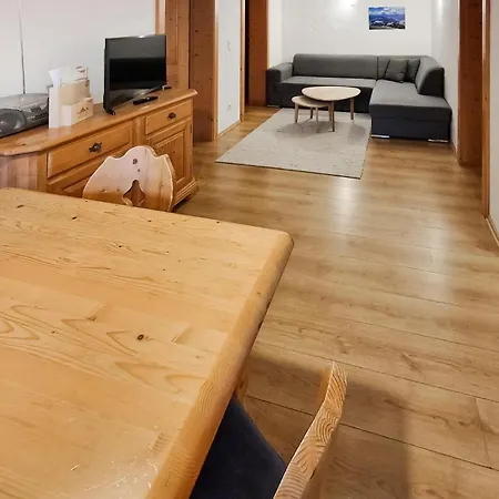 In Hopfgarten הופגרטן אים בריקסנטל